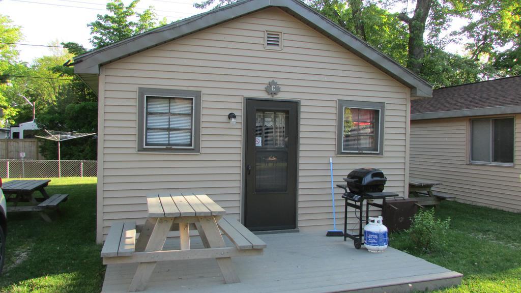 The Maples Cottages In Port Elgin Szoba fotó